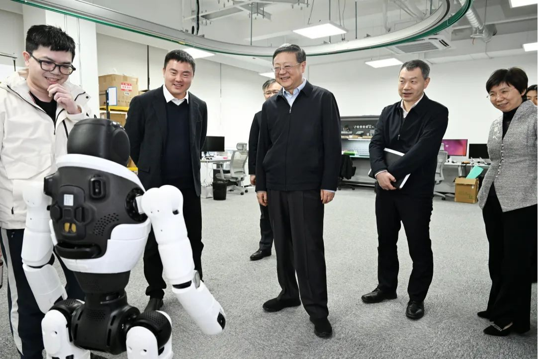 上海市委书记陈吉宁专题调研太阳集团城娱ccvip机器人